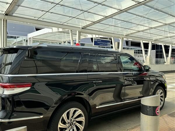 Lafayette airport transportation