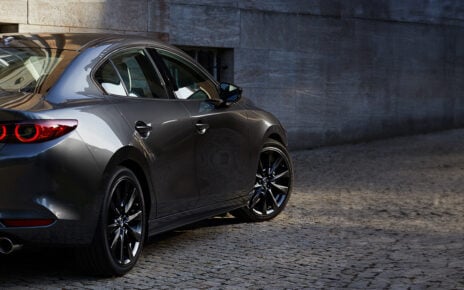 stylish sedan for miami airport to port of miami private transfer