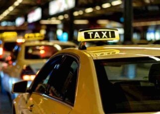 Booking a taxi near me using a smartphone app